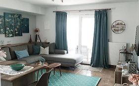 Urban 360 View Apartment